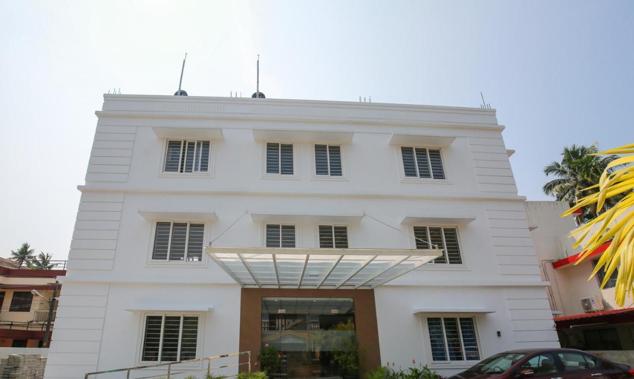 Kochi Phoenix Holidays מראה חיצוני תמונה